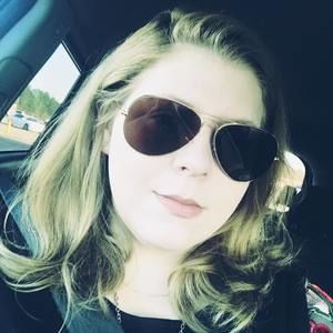 Meet your Posher, Skylar